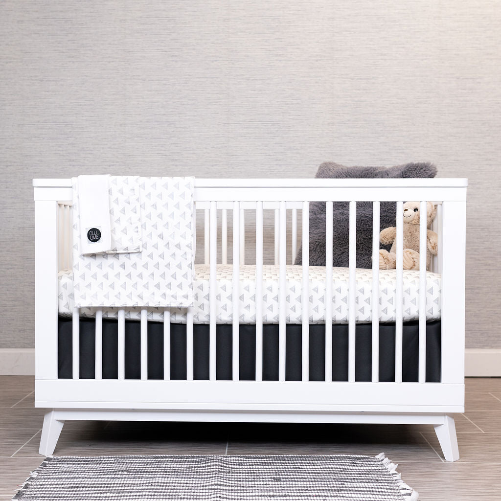 My Little Hat - Deluxe Nursery Bedding Set - Light Gray on Ivory - Olli+Lime
